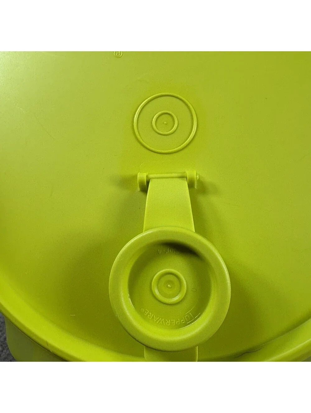 Tupperware see pictures